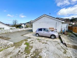 Photo 20- click for photo gallery